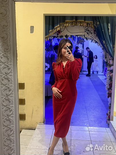 Вечернее платье