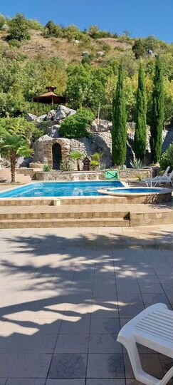 Дом 50 м² на участке 9 сот.