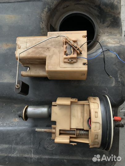 Датчик уровня топлива с насосом BMW X5 E53