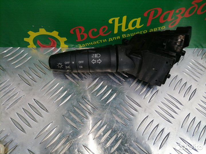 Подрулевой переключатель света Nissan P12 седан