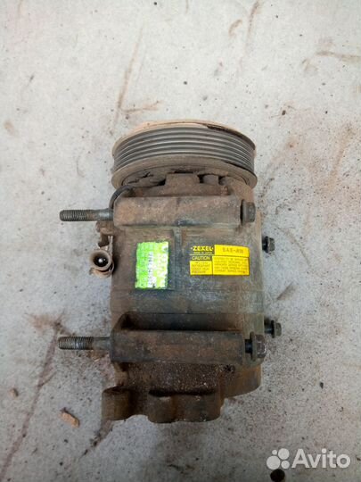 Компрессор кондиционера Volvo s80