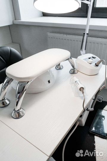 Подставка для маникюра