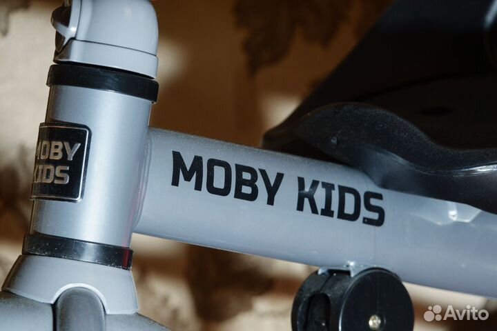 Велосипед трехколесный 3 в 1 Moby Kids с ручкой