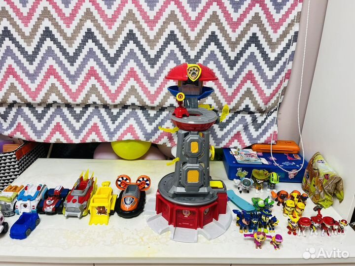 Щенячий patrol база с щенками и машинами