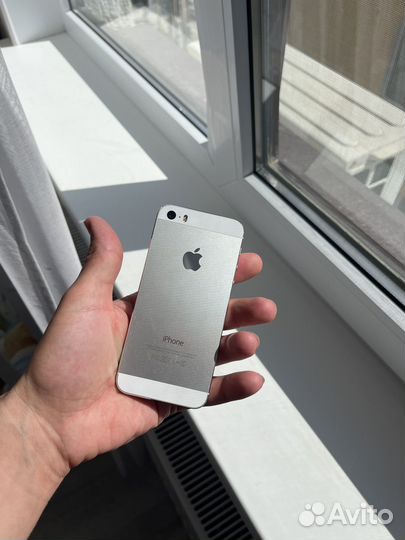 iPhone 5S, 16 ГБ