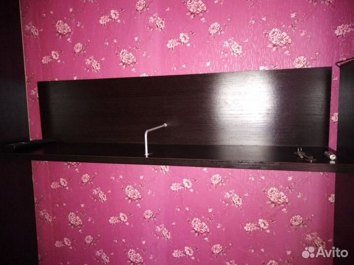 Полка настенная