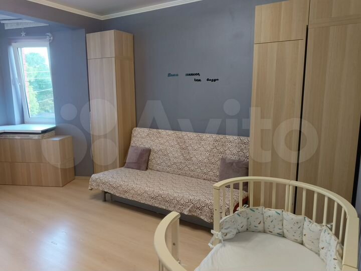 2-к. квартира, 63,7 м², 2/4 эт.