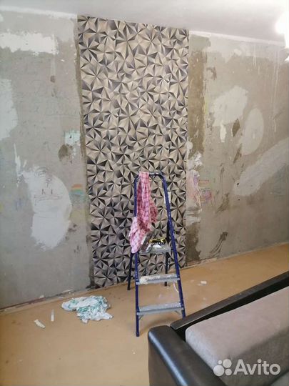 Поклеить обои, покраска стен и потолков