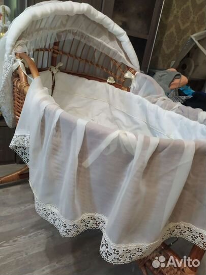 Люлька из лозы плетёная для младенца до 6 месяцев
