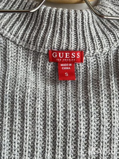 Свитер guess серый