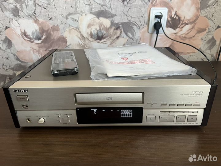 Sony CDP X 505 ES