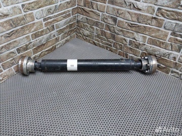 Карданный вал передний Jeep Grand Cherokee WK2 3.0