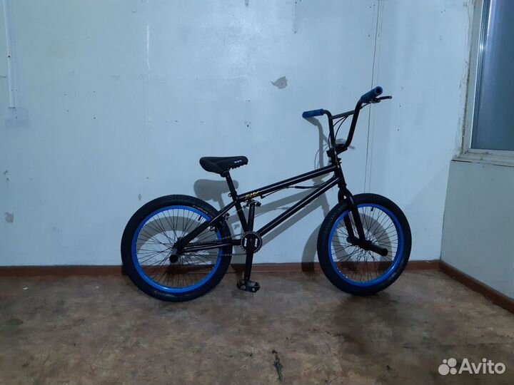 Трюковой велосипед бмх