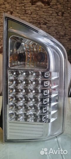 Фонарь задний левый infiniti qx56 рест