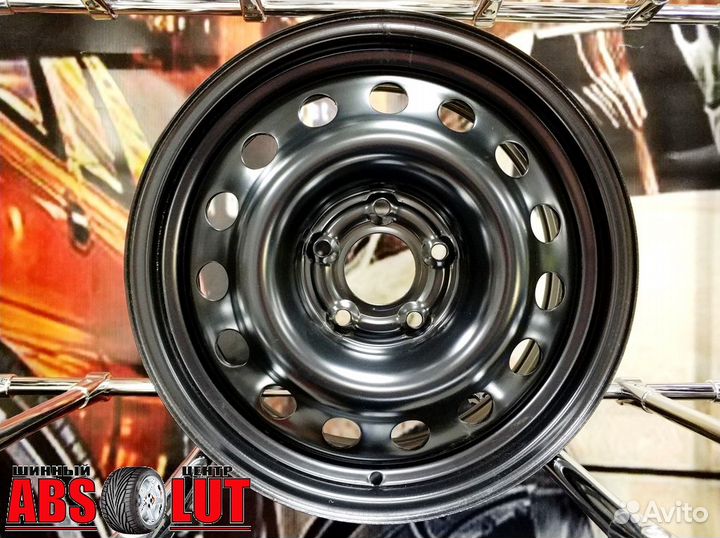 Новые стальные диски R16 на Mitsubishi Lancer