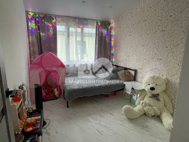 Дом 108 м² на участке 5 сот.