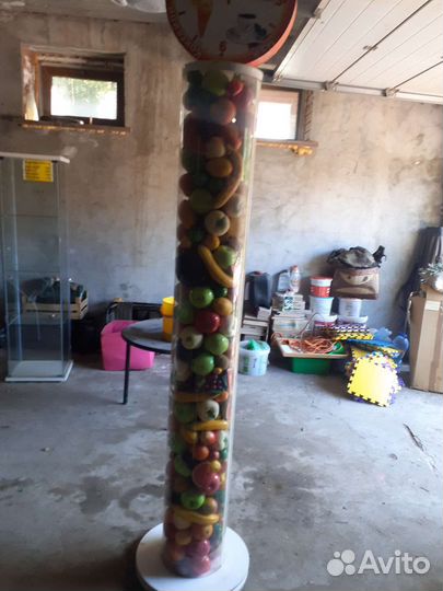 Фруктовая колонна