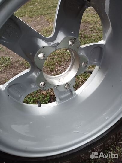 Диск литой r 15 Нива