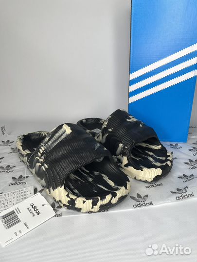 Adidas adilette 22