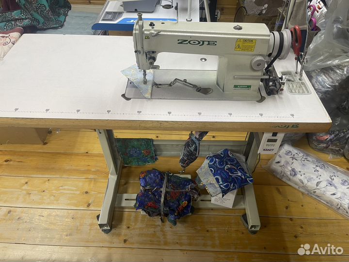 Швейная машина zoje