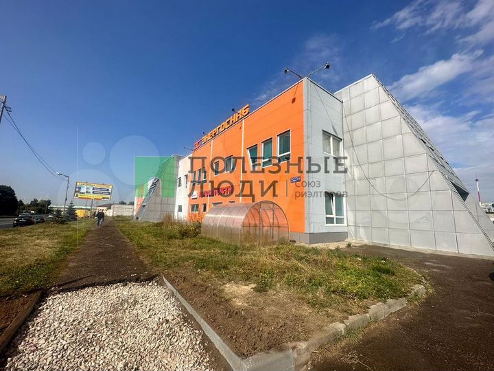 Продам торговое помещение, 2070 м²