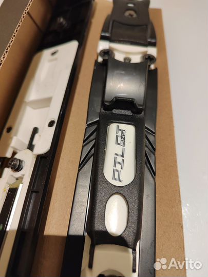 Крепления для лыж Salomon sns pilot (новые)