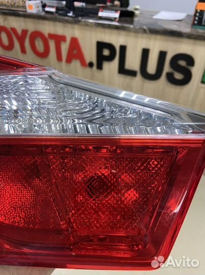 Задний фонарь Тойота Камри 50