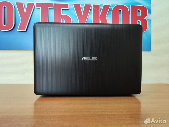 Ноутбук бу Asus / как новый / ssd / 4 ядра