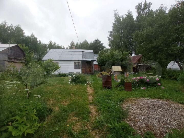 Дача 50 м² на участке 6 сот.