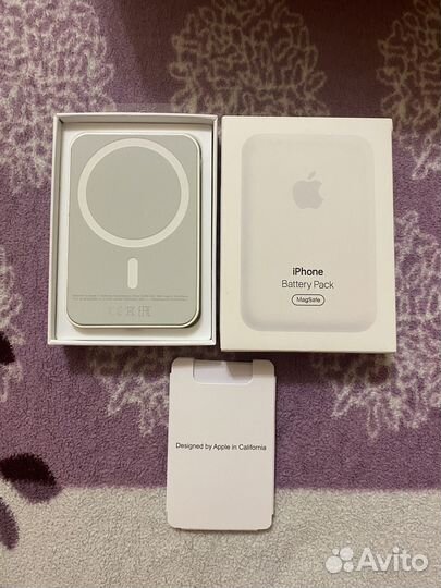 Павербанк apple