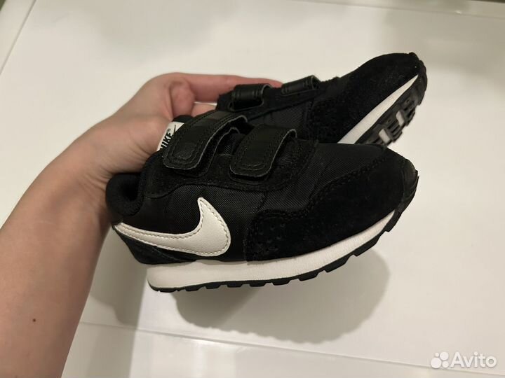 Кроссовки Nike 22 размер