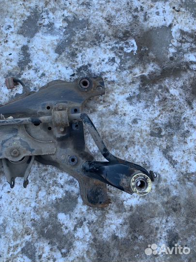 Подрамник передий Ford focus 2 дорест hxda