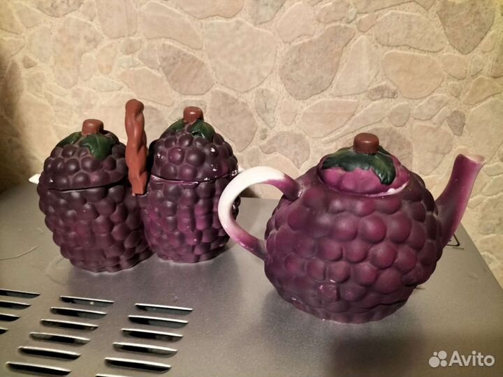 Чайник и сахарница декоративные