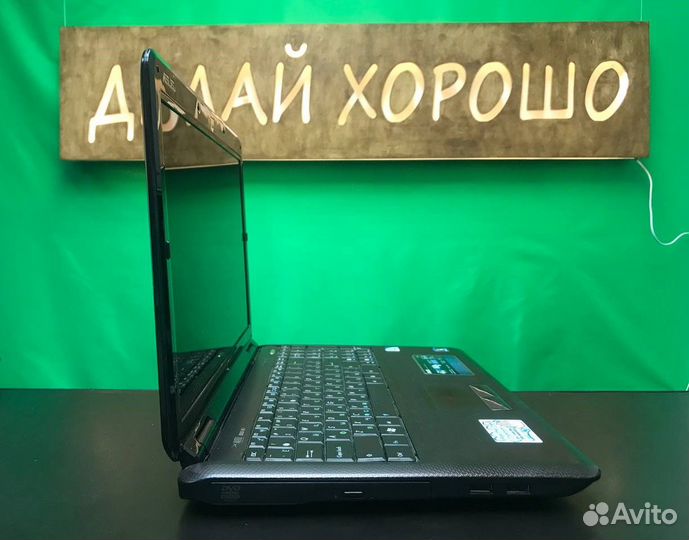 Простой ноутбук asus для интернета и сериалов