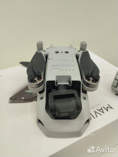 Квадрокоптер dji mavic mini SE