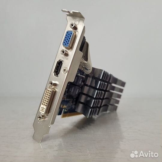 Видеокарта asus geforce GT520 1Гб