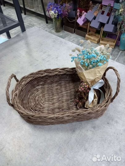 Поднос ручной работы из бумажной лозы / корзина