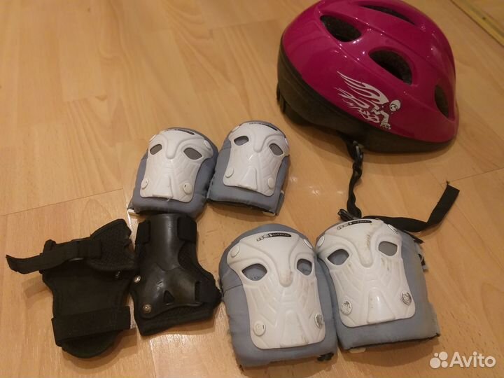 Ролики+ набор защиты и шлем