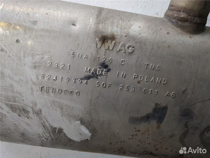 Глушитель Audi Q3 2018, 2021