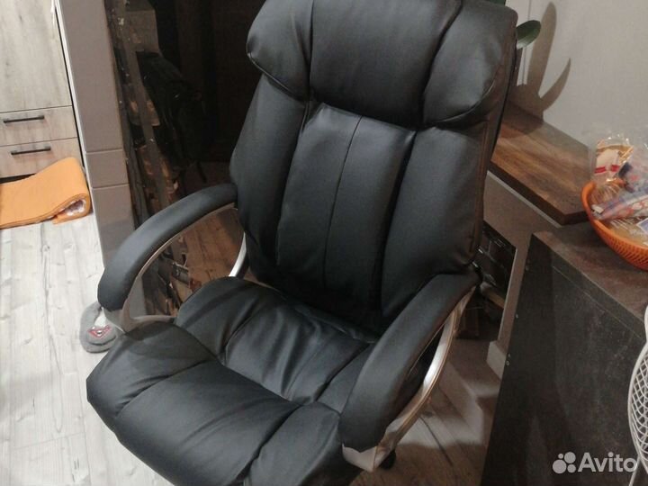 Компьютерное кресло