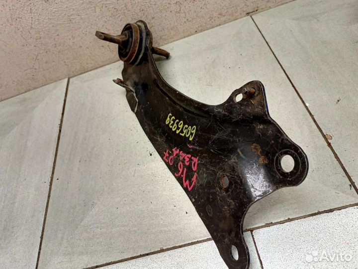 Рычаг задний продольный правый