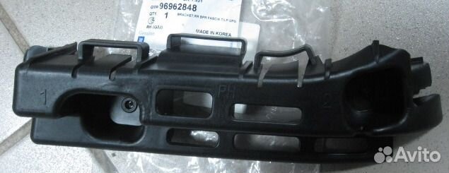 Кронштейн бампера заднего L/R Cruze 09- под фонарь