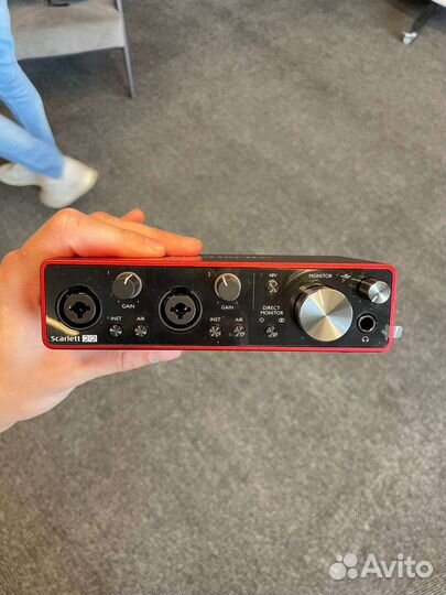 Focusrite scarlett 2i2 3rd gen