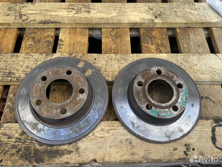 Задние тормозные диски Audi A6 C5