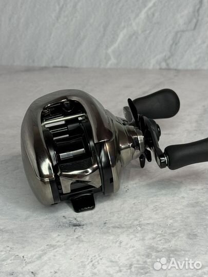 Shimano 21 Antares DC Right