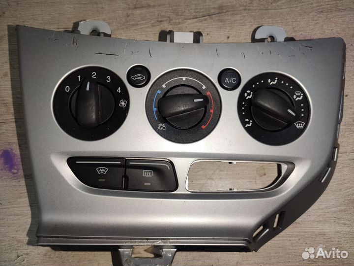 Регулятор печки Ford Focus 3 Форд Фокус 3