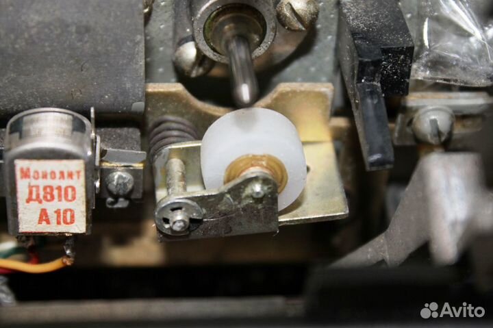 Ремонтный Комета 225С-3 2 пасс ролик ось винты