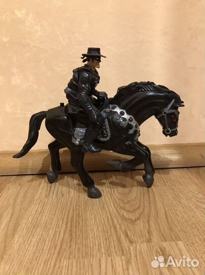 Экшн фигурки Зорро и Торнадо Playmates Toys 1997