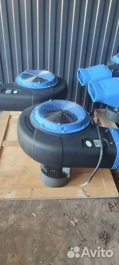 Робот автомойка