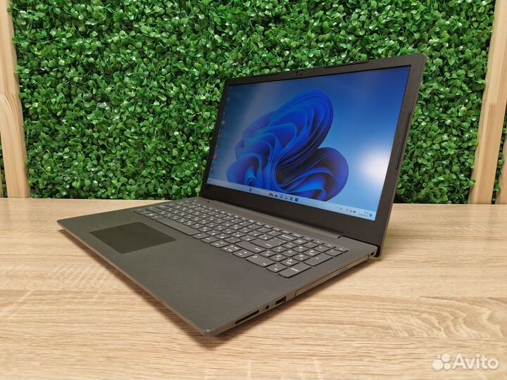 Ноутбук Lenovo